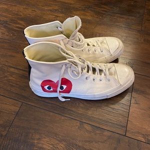 Cream CDG converse